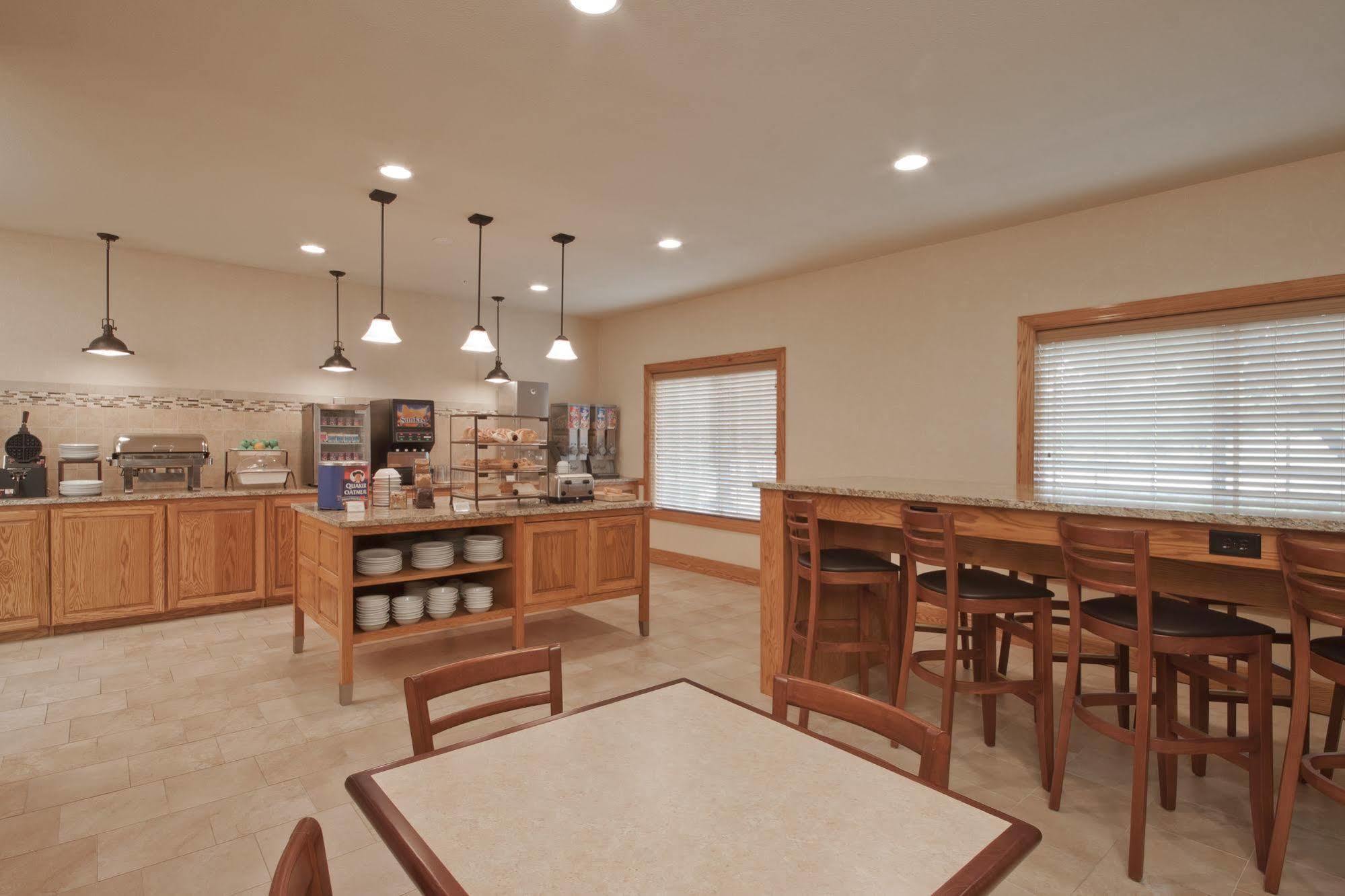 Country Inn & Suites By Radisson, Davenport - Quad Cities Zewnętrze zdjęcie